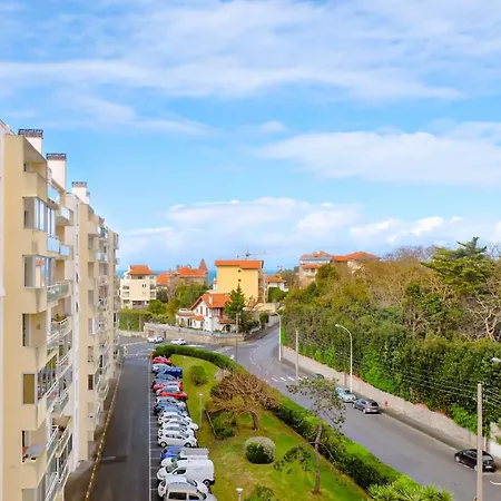 Apartment Magnifique 3 Chambres *